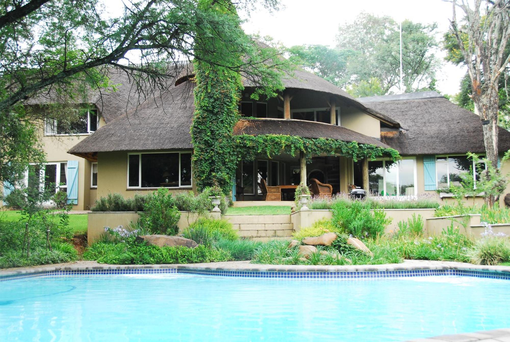 Chartwell Manor Hotel Luaran gambar