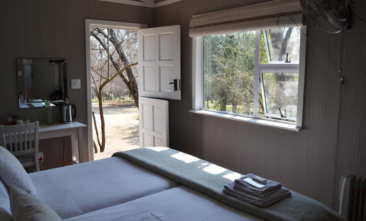 Chartwell Manor Hotel Luaran gambar